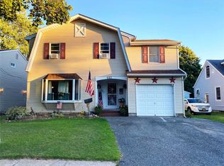 527 10th Ave, East Northport, NY 11731