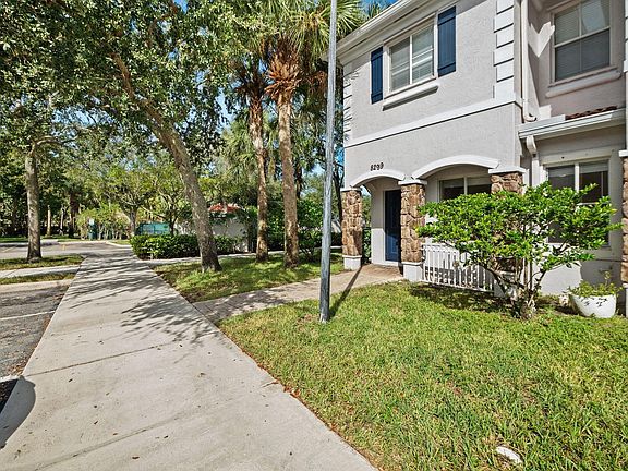 2nd image of 8299 SW 27th Street #101
