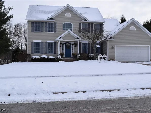 325 Meadow Ridge Trl, Doylestown, OH 44230