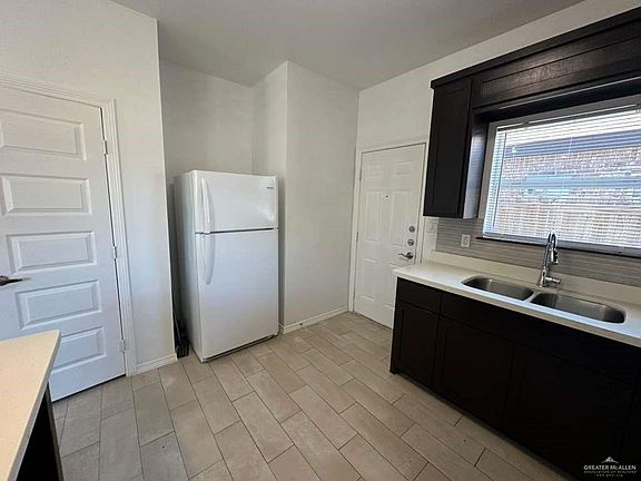4th image of 3708 Valeria St APT 3
