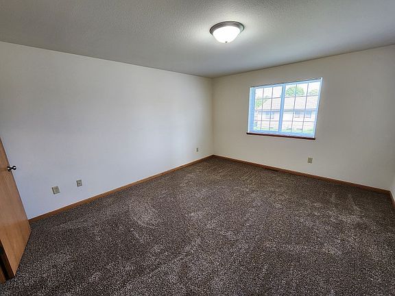 5th image of 4518 Tanglewood Dr #293601319