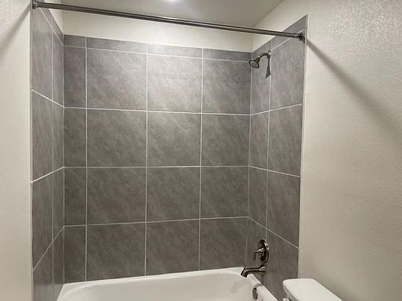 4th image of 2321 Alterman Dr #A