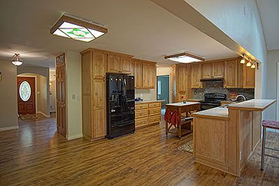 4th image of 108 Assumption Dr