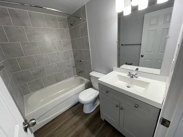 1 Centennial Dr — Photo 19