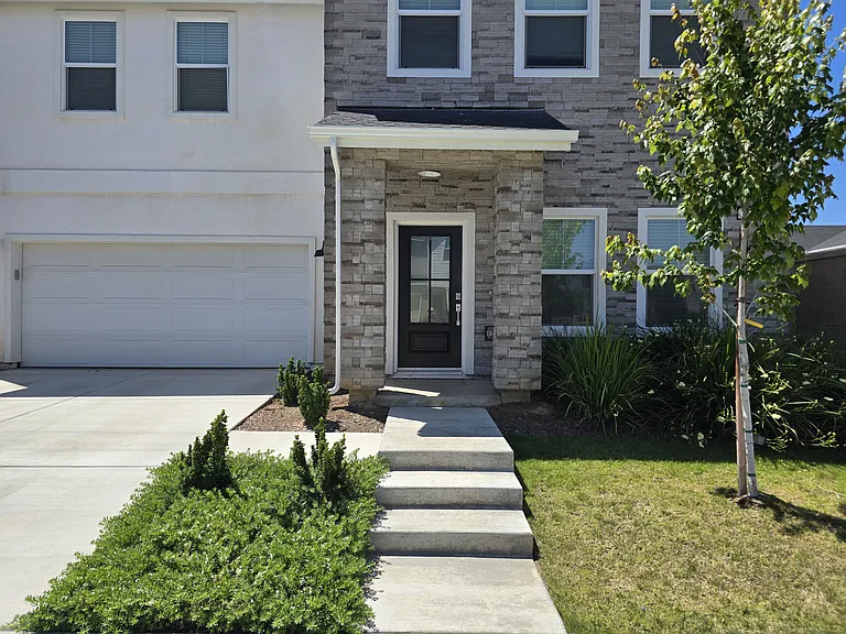 7037 E Cornell Ave — Photo 8