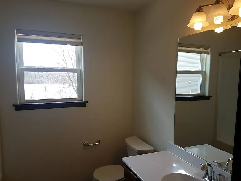 124 Villa Ct — Photo 10