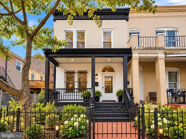 769 Gresham Pl NW, Washington, DC 20001