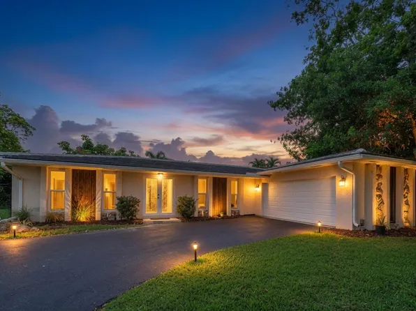 11901 NW 25th Street, Plantation, FL 33323
