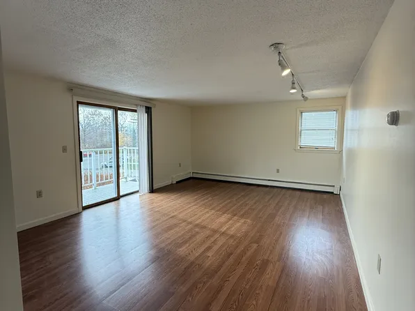 826 State St, Bangor, ME