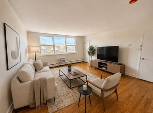 9317 Walker St FLOOR 2, Philadelphia, PA 19114
