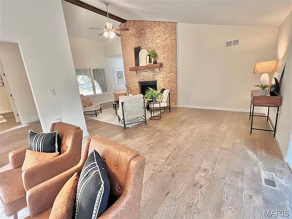 5th image of 905 Northdale Dr