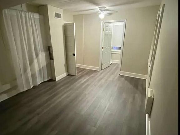 4th image of 2611 W Cleveland St APT B