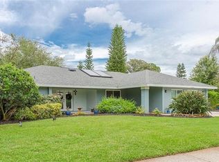 111 Annwood Rd, Palm Harbor, FL 34685