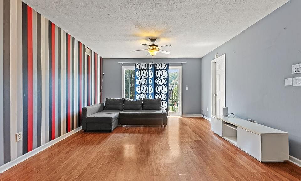 1st image of 6851 Roswell Rd APT O8