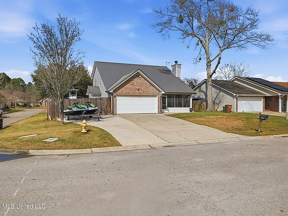 3rd image of 16078 S April Dr