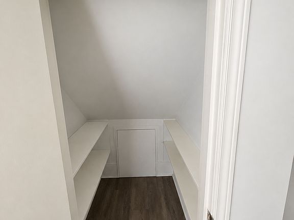 2nd image of 38 Ainslie St N #204