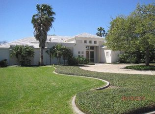 735 S Lion Lake Dr, Progreso, TX 78579