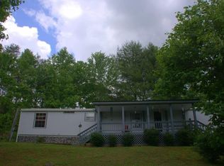 41 Graham Ests, Robbinsville, NC 28771
