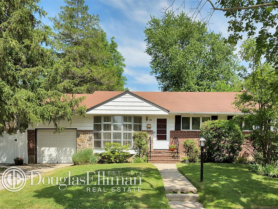 1st image of 65 Stephen Dr