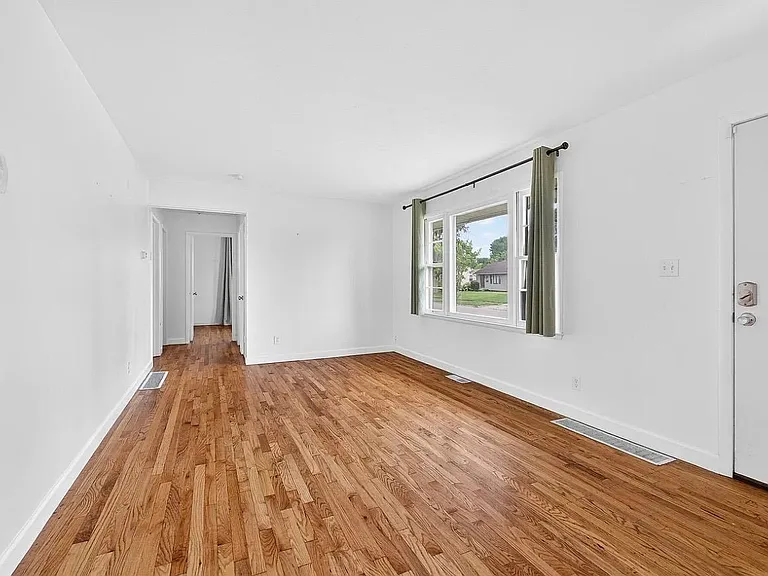 2255 Fenton St — Photo 19