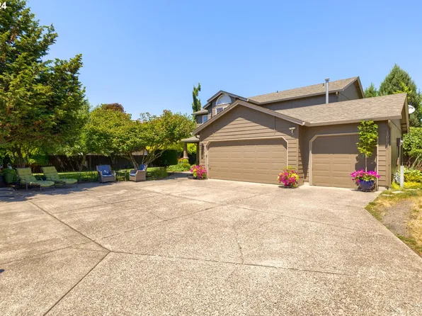 10008 NE 83rd St, Vancouver, WA 98682