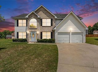 510 Shire Ln, Fairburn, GA 30213