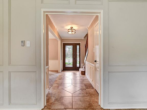 3rd image of 5322 Ashmere Ln
