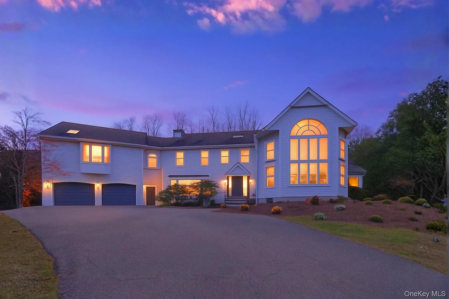 7 Dickson Lane photo 1