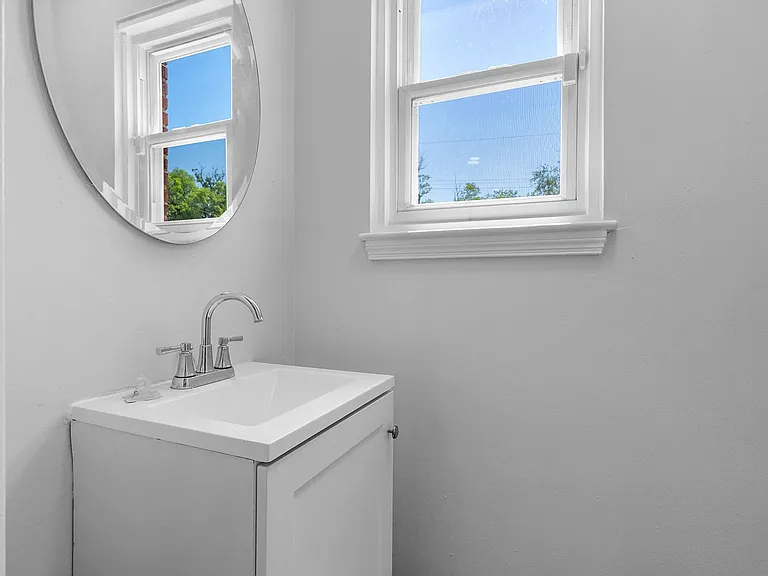 3912 Mortimer Ave — Photo 14