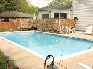 1168 W Westwood Trl, Addison, IL