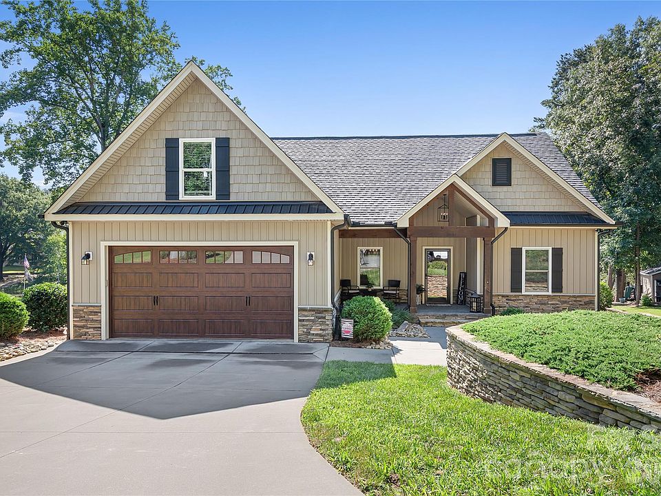 1st image of 3931 Reid Cir