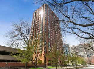 901 S Plymouth Ct APT 1703, Chicago, IL 60605