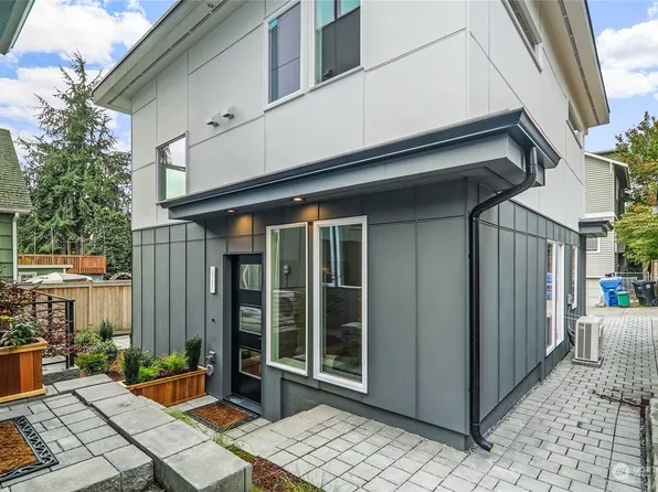4767 35th Avenue NE, Seattle, WA 98105