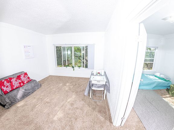 5th image of 3401-3409 E K St #1KD