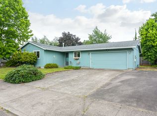 2915 NE 24th St, Gresham, OR 97030