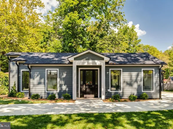 13711 Joyce Rd, Woodbridge, VA 22191