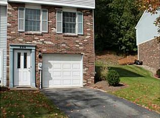 224 Shady Ridge Dr, Monroeville, PA 15146