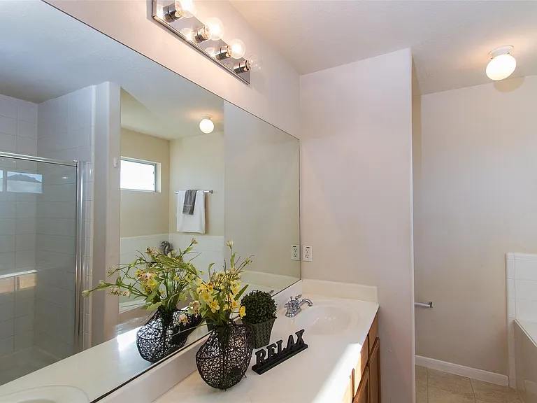 14202 Ballfour Park Ln — Photo 10