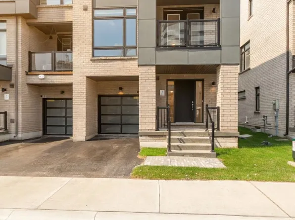 42 Dandara Gate, Vaughan, ON L4L 0M6