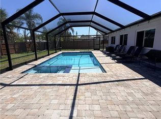 761 SW Ravenswood Ln, Port Saint Lucie, FL 34983