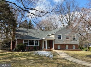 11 Dale Ln, Wallingford, PA 19086