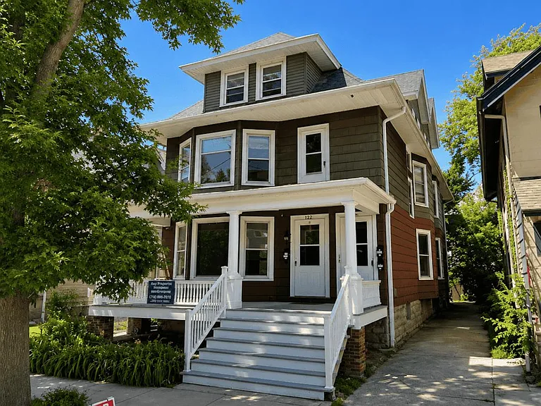 1252 Spaight St #2 — Photo 1