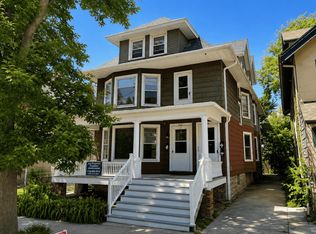 1252 Spaight St APT 1, Madison, WI 53703