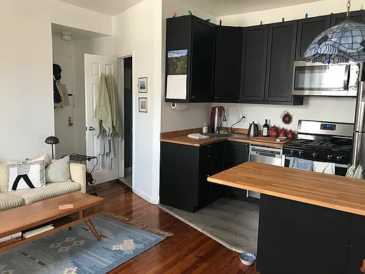 Rented by Douglas Elliman | media 2