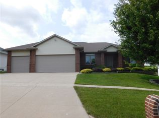 2013 Reed St, Grinnell, IA 50112