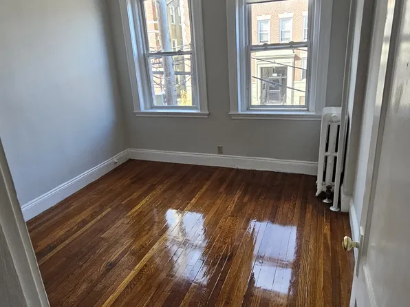 110 Brainerd Rd APT 7, Boston, MA 02134