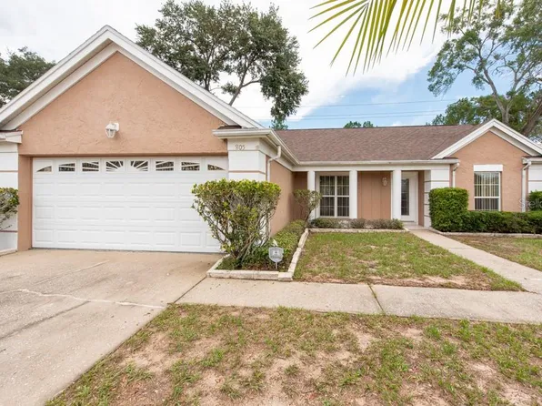 805 Sunridge Point Dr, Seffner, FL 33584