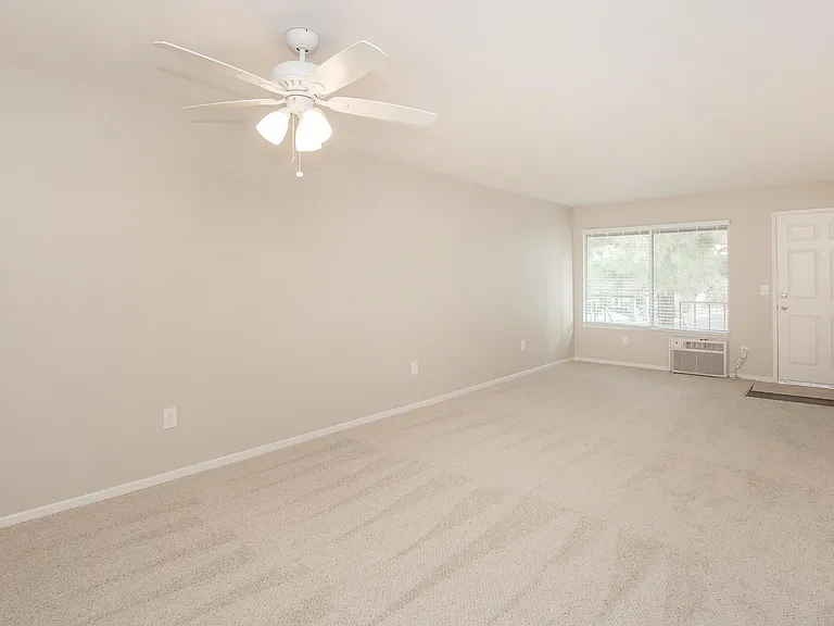Wateridge Apartment Homes — Photo 23