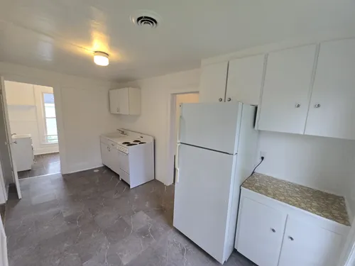 22 Clinton St Photo 1