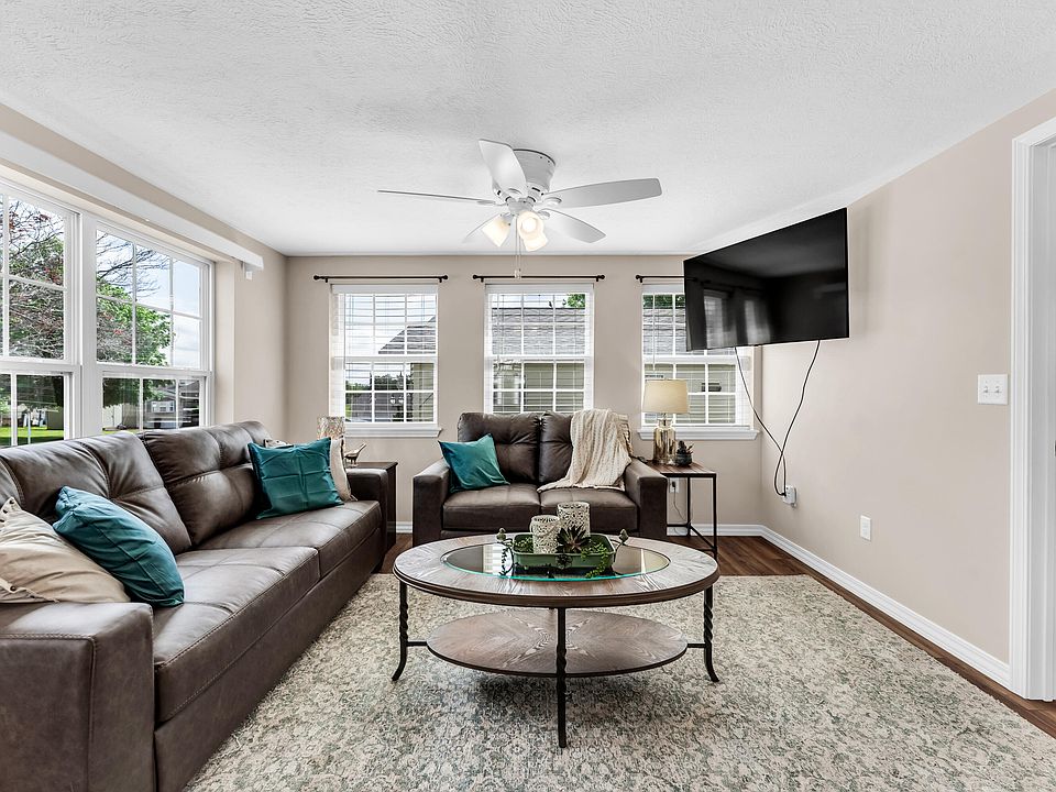 1st image of 203 Forest Park Lane